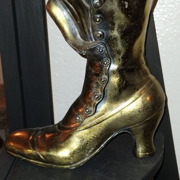 Vintage Victorian Gilded Bronze Metal, Gold tones, High Button Shoe Vase - Picture 3 of 9